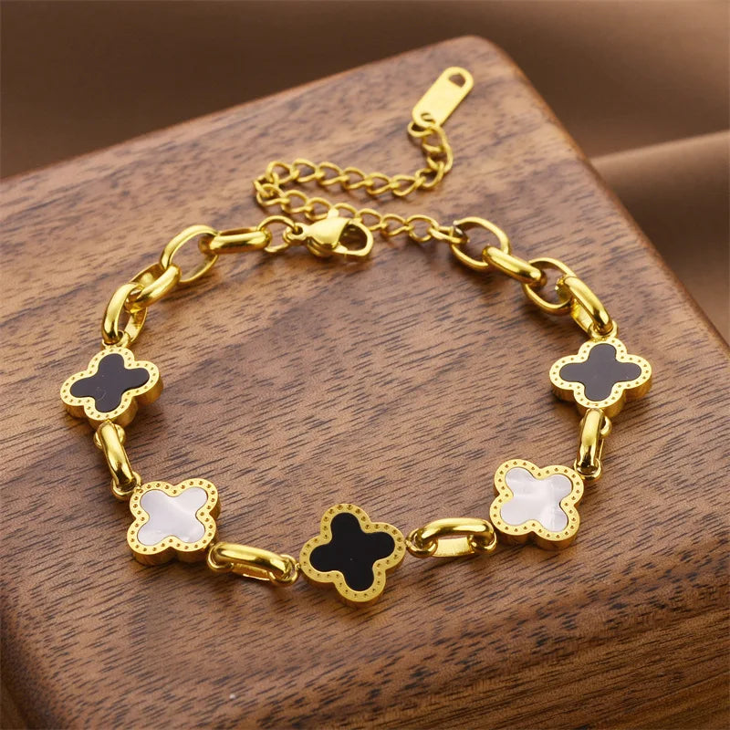 Lucky Clover Charm Bracelet