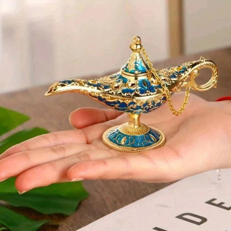 Vintage Aladdin Lamp Deco