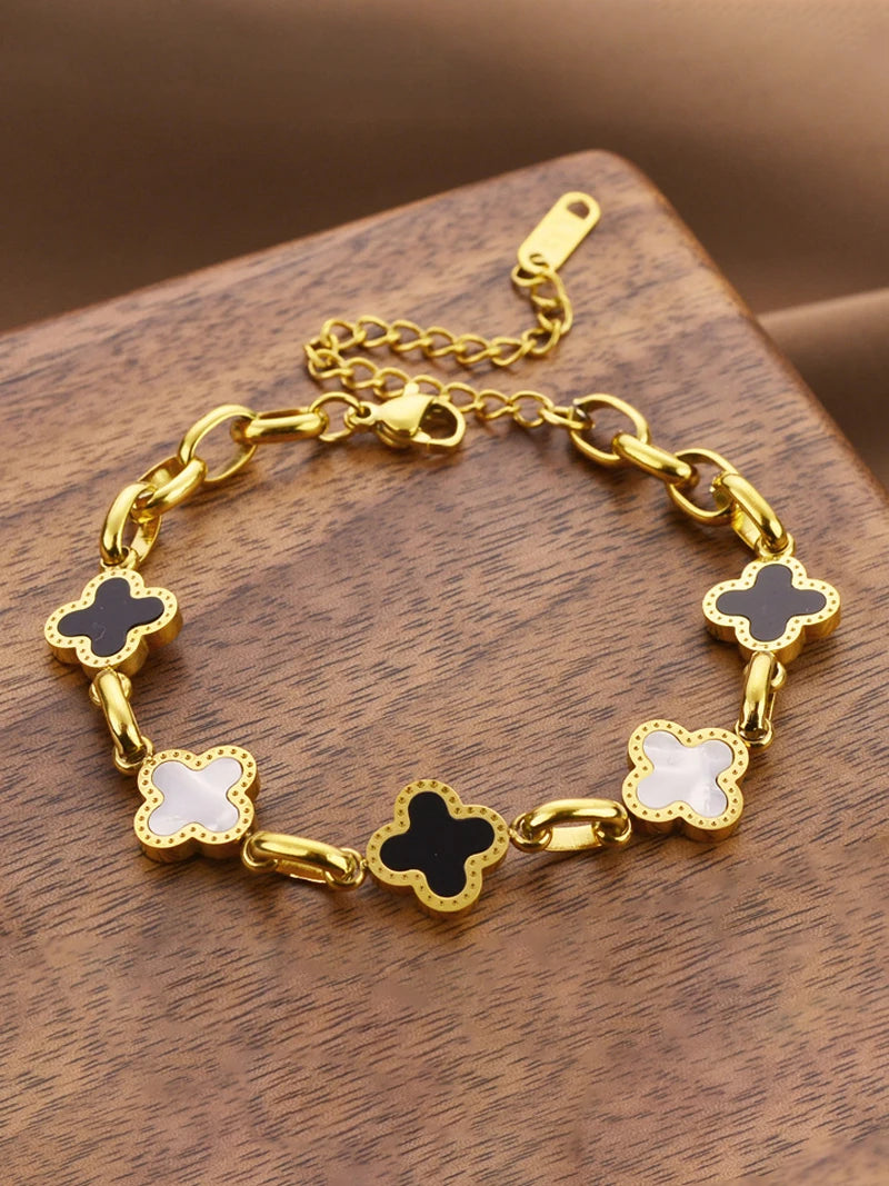 Lucky Clover Charm Bracelet